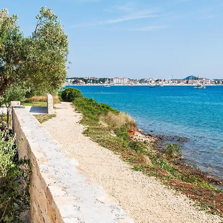 San Antonio Mobile Homes * ビオグラード・ナ・モル