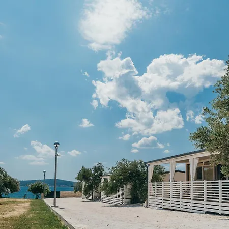 San Antonio Mobile Homes キャンプ場 ビオグラード・ナ・モル