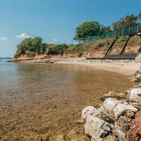 San Antonio Mobile Homes * ビオグラード・ナ・モル