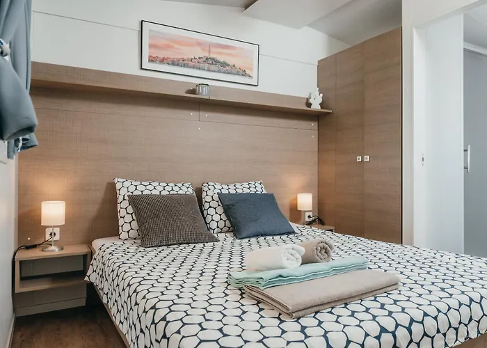 Kemping San Antonio Mobile Homes *