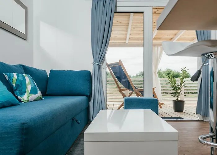 San Antonio Mobile Homes Кемпинг Биоград-на-Мору
